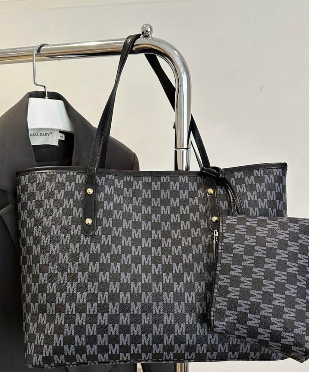 Cartera negra