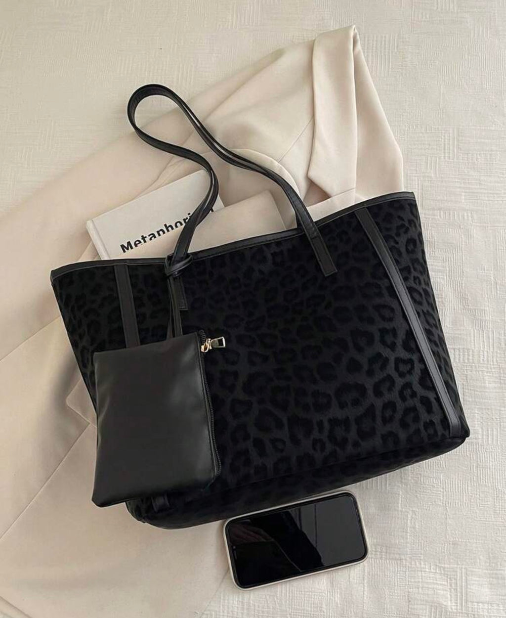 Cartera negra